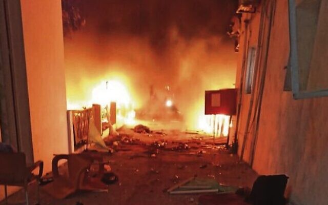 A blast at the al-Ahli Arab Hospital in Gaza City.
Photo: Social Media, used in accordance with Clause 27a of the Copyright Law A blast at the al-Ahli Arab Hospital in Gaza City.
Photo: Social Media, used in accordance with Clause 27a of the Copyright Law