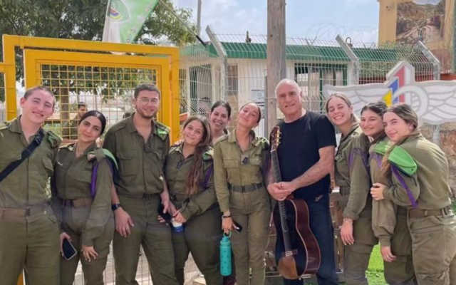 David Broza with some IDF soldiers at a base where he entertained the platoon. Photo: Instagram David Broza with some IDF soldiers at a base where he entertained the platoon. Photo: Instagram