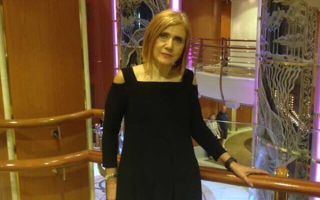Vera Rozkin. Vera Rozkin.