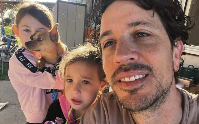 Eilon Kotler with his daughters. Photo: Supplied Eilon Kotler with his daughters. Photo: Supplied