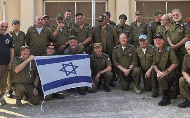 Sar-El volunteers at Tel Hashomer IDF base Sar-El volunteers at Tel Hashomer IDF base