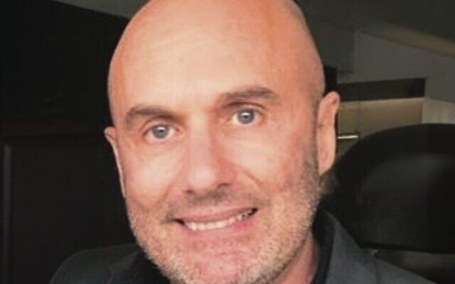 Danny Hochberg. Danny Hochberg.