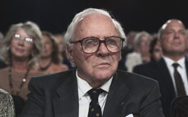 Anthony Hopkins as Nicholas Winton. Anthony Hopkins as Nicholas Winton.