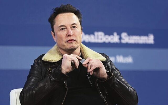 Elon Musk wears a symbolic dog tag in honour of Israeli hostages.
Photo: Slaven Vlasic/Getty Images via AFP Elon Musk wears a symbolic dog tag in honour of Israeli hostages.
Photo: Slaven Vlasic/Getty Images via AFP