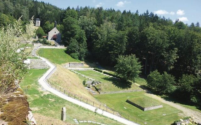 The Valley of Death Memorial of the Flossenbürg concentration camp.
Photo: Sarah Grandke The Valley of Death Memorial of the Flossenbürg concentration camp.
Photo: Sarah Grandke