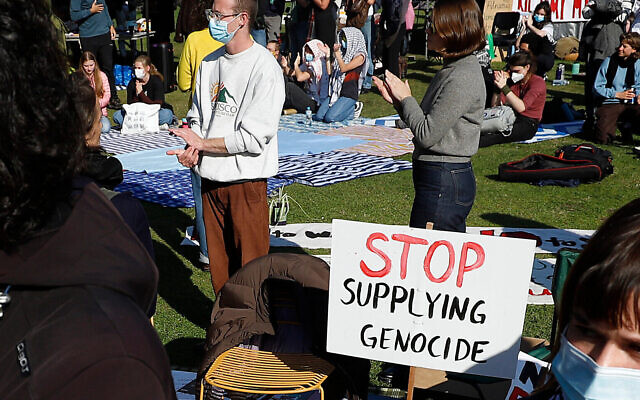 The pro Palestinian encampment at the University of Melbourne. Photo: Peter Haskin The pro Palestinian encampment at the University of Melbourne. Photo: Peter Haskin