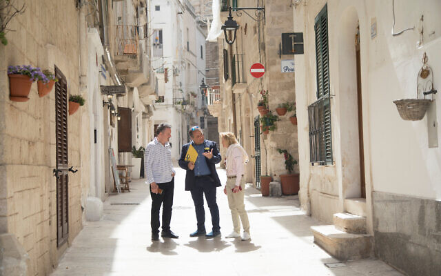 An A&K luxury small group journey in Italy. An A&K luxury small group journey in Italy.