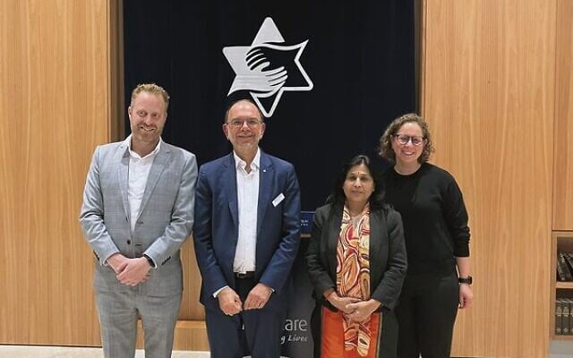 Joel Burnie and Rabbi Genende from AIJAC, Geeta Devi, President of the Vishva Hindu Parishad of Victoria and Naomi Levin, EO of the JCCV Joel Burnie and Rabbi Genende from AIJAC, Geeta Devi, President of the Vishva Hindu Parishad of Victoria and Naomi Levin, EO of the JCCV