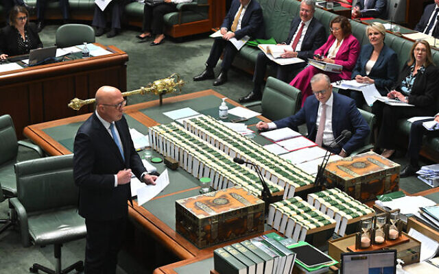 Leader of the Opposition Peter Dutton and Prime Minister Anthony Albanese in the House of Representatives, Tuesday, October 8, 2024. Photo: AAP Image/Mick Tsikas. Leader of the Opposition Peter Dutton and Prime Minister Anthony Albanese in the House of Representatives, Tuesday, October 8, 2024. Photo: AAP Image/Mick Tsikas.