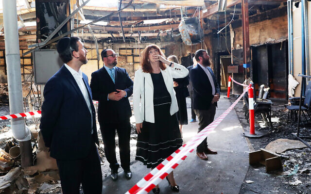 21-1-25 Governor of Victoria Margaret Gardner visited the Adass synagogue in Ripponlea, sight of the December 6, 2024 domestic terrorist fire bombing. Photo: Peter Haskin 21-1-25 Governor of Victoria Margaret Gardner visited the Adass synagogue in Ripponlea, sight of the December 6, 2024 domestic terrorist fire bombing. Photo: Peter Haskin