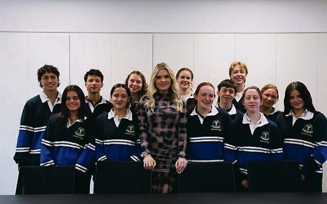 Erin Molan with Bialik College students. Photo: Facebook Bialik College Erin Molan with Bialik College students. Photo: Facebook Bialik College