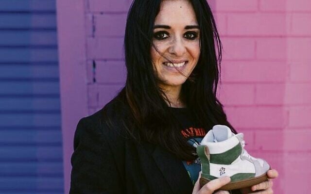 Zara Cooper, who posts under the name Clammy Fraud. Zara Cooper, who posts under the name Clammy Fraud.