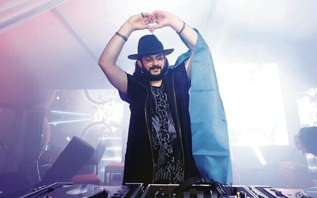 DJ Jackalon performing at last year's Yom Ha'atzmaut event.
Photo: Peter Haskin DJ Jackalon performing at last year's Yom Ha'atzmaut event.
Photo: Peter Haskin