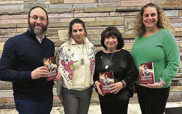 From left: Rabbi Daniel Rabin, Liz Hirsh Naftali with JNF Victoria co-presidents Sara Gold and Vicki Fleiszig-Marton. From left: Rabbi Daniel Rabin, Liz Hirsh Naftali with JNF Victoria co-presidents Sara Gold and Vicki Fleiszig-Marton.