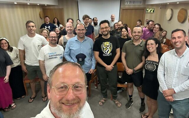 Rabbi Moshe Kahn with the YJP group in Israel. Photo: Moshe Kahn. Rabbi Moshe Kahn with the YJP group in Israel. Photo: Moshe Kahn.