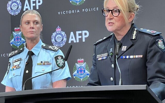 AFP Deputy Commissioner Krissy Barrett (L) and Victoria Police Deputy Commissioner Wendy Steendam (R) brief the media on an arrest that’s been made in the Adass Israel synagogue firebombing. Photo Bruce Hill. AFP Deputy Commissioner Krissy Barrett (L) and Victoria Police Deputy Commissioner Wendy Steendam (R) brief the media on an arrest that’s been made in the Adass Israel synagogue firebombing. Photo Bruce Hill.