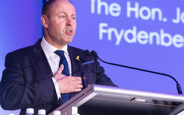 Josh Frydenberg speaking at a Mount Sinai College Foundation event. Photo: Giselle Haber Josh Frydenberg speaking at a Mount Sinai College Foundation event. Photo: Giselle Haber