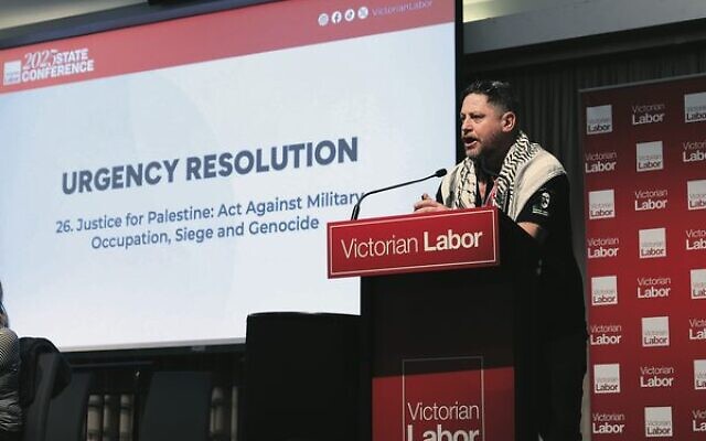 Delegate Tony Piccolo speaks at the Victorian Labor conference.
Photo: AAP Image/Con Chronis Delegate Tony Piccolo speaks at the Victorian Labor conference.
Photo: AAP Image/Con Chronis