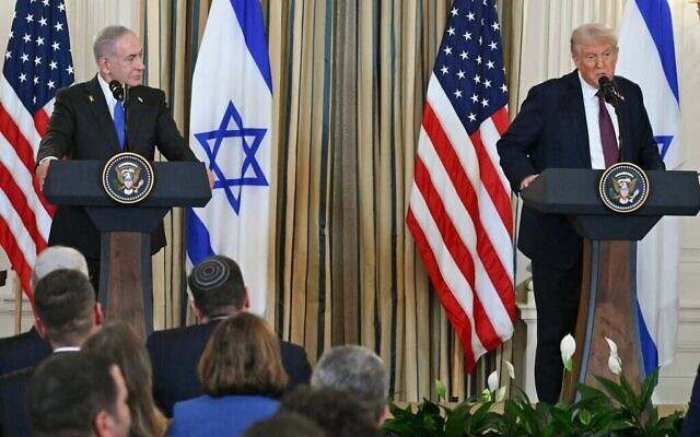 US President Donald Trump (R) and Prime Minister Benjamin Netanyahu participate in a press conference in the State Dining Room of the White House in Washington, DC, on September 29, 2025. (ANDREW CABALLERO-REYNOLDS / AFP) US President Donald Trump (R) and Prime Minister Benjamin Netanyahu participate in a press conference in the State Dining Room of the White House in Washington, DC, on September 29, 2025. (ANDREW CABALLERO-REYNOLDS / AFP)