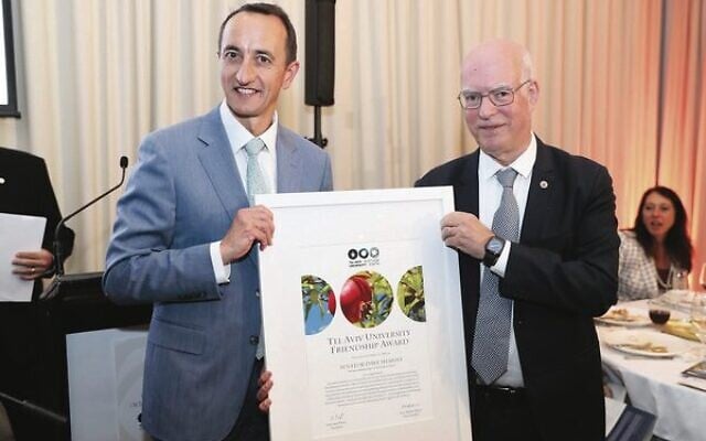 Senator Dave Sharma was presented with Tel Aviv University's Friendship Award. Senator Dave Sharma was presented with Tel Aviv University's Friendship Award.