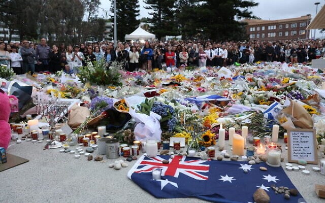People gather to pay their respects at Bondi Pavilion on December 16, 2025. Photo: Nadine Saacks People gather to pay their respects at Bondi Pavilion on December 16, 2025. Photo: Nadine Saacks