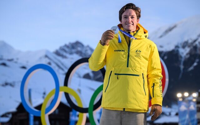 2026 Winter Olympics men's snowboard halfpipe silver medal winner Scotty James. Photo: AAP Image/Dan Himbrechts 2026 Winter Olympics men's snowboard halfpipe silver medal winner Scotty James. Photo: AAP Image/Dan Himbrechts