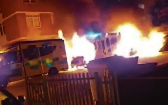 Arson on Hatzola UK ambulances in London on March 23.
Photo: Screenshot, Times of Israel. Arson on Hatzola UK ambulances in London on March 23.
Photo: Screenshot, Times of Israel.