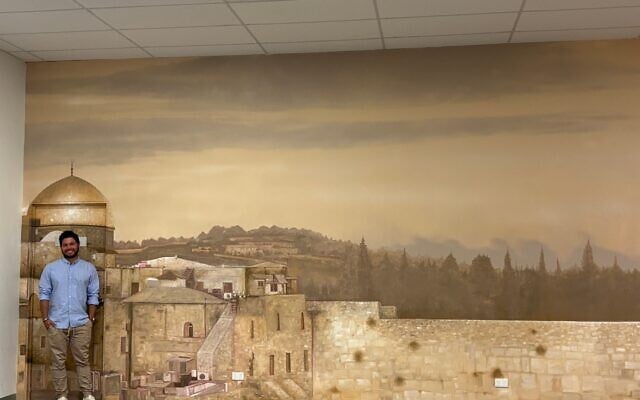 Artist Julian Clavijo painted a mural of the Kotel for the Ark Centre. Photo: Sharyn Kolieb Artist Julian Clavijo painted a mural of the Kotel for the Ark Centre. Photo: Sharyn Kolieb