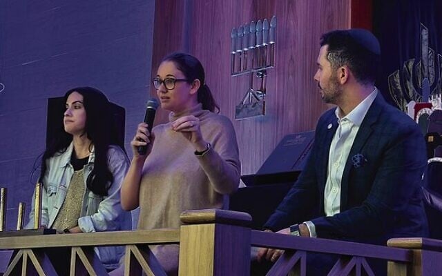 Marie D (centre) speaking alongside Chana Michla Deitz and Kevin Jochelson at the RE:CONNECT event at Cremorne Synagogue. Marie D (centre) speaking alongside Chana Michla Deitz and Kevin Jochelson at the RE:CONNECT event at Cremorne Synagogue.