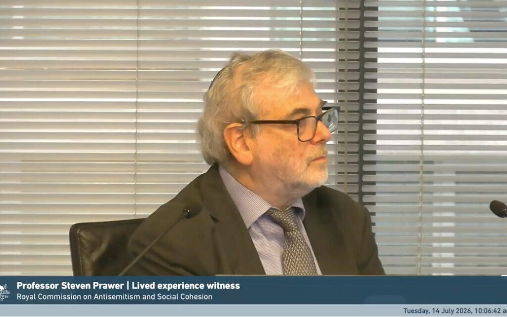 University of Melbourne professor Steven Prawer gives evidence to the Royal Commission on Tuesday. University of Melbourne professor Steven Prawer gives evidence to the Royal Commission on Tuesday.