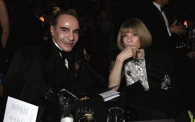 Designer John Galliano and then Vogue editor in chief Anna Wintour in 2021. Photo: David M. Benett/Getty Images Designer John Galliano and then Vogue editor in chief Anna Wintour in 2021. Photo: David M. Benett/Getty Images