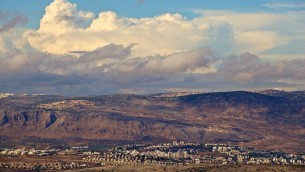 الجليل الغربي, بلدة كارميئل في الصورة (بعدسة دورون هوروفيتس/ فلاش 90)