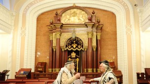 صورة توضيحية لكنيس في كييف (فلاش 90)