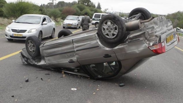 صورة توضيحية لسيارة في حادث (فلاش ٩٠) صورة توضيحية لسيارة في حادث (فلاش ٩٠)
