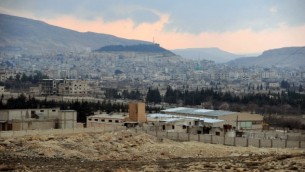 صورة مقدمة من وكالة سانا الاخبارية لمدينة يبرود بعد أن سيطر عليها النظام السوري (سانا/ أ ف ب)
