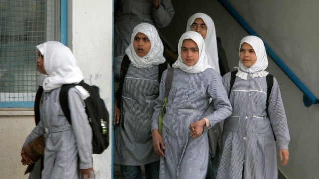 صورة توضيحية لطالبات مدرسة مسلمات (فلاش 90)