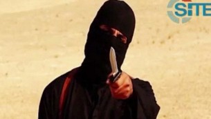 الجهادي جون، قبل قطع رأس الصحفي الامريكي ستيفن سوتلوف، 2 سبتمبر 2014 (AFP PHOTO/SITE Intelligence Group/HO)