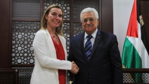 رئيس السلطة الفلسطينية محمود عباس يلتقي منسقة السياسة الخارجية الجديدة للاتحاد الاوروبي فيديريكا موغريني في رام الله  8 نوفمبر، 2014  STR/Flash90