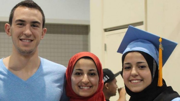 ضحايا القتل في تشابل هيل ضياء شادي بركات (23 عاما) وزوجته يسر محمد ابو صالحة (21 عاما) وشقيقتها رزان محمد ابو صالحة (19 عاما) ، فيسبوك ضحايا القتل في تشابل هيل ضياء شادي بركات (23 عاما) وزوجته يسر محمد ابو صالحة (21 عاما) وشقيقتها رزان محمد ابو صالحة (19 عاما) ، فيسبوك