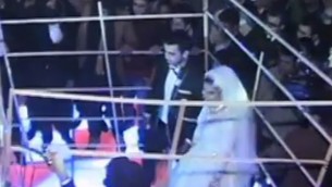 من الفيسبوك