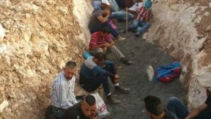 حوالي 120 فلسطيني حاولوا دخول إسرائيل بصورة غير شرعية. (الشرطة الإسرائيلية)