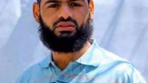 الأسير الفلسطيني محمد علان، الناشط في الجهاد الإسلامي، دخل يوم السبت اليوم ال55 من إضرابه عن الطعام، 8 أغسطس، 2015. (أ ف ب)