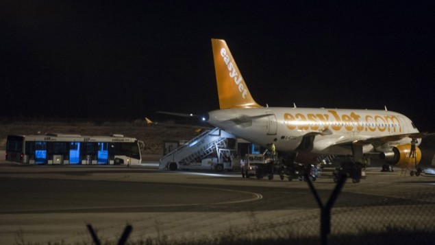صورة توضيحية لطائرة تابعة لشركة ’ايزي جت’، 24 نوفمبر 2015 (IAKOVOS HATZISTAVROU / AFP)