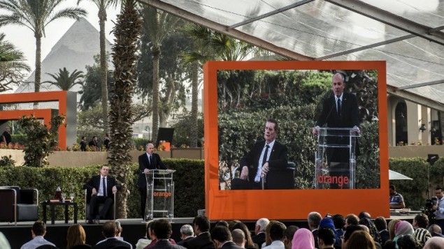 رئيس شركة اورانج اورمد سيفان ريشار في مؤتمر صحافي القاهرة، 8 مارس 2016 (KHALED DESOUKI / AFP)