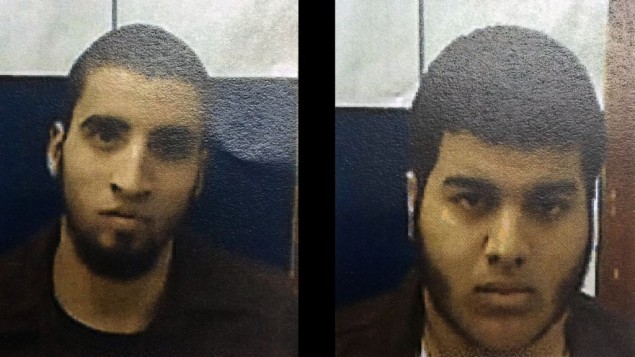 أحمد نبيل أحمد أحمد، من اليسار، وبهاء الدين زياد حسن مصاروة، من اليمين، متهمان بالتىمر لارتكاب جريمة. (جهاز الأمن العام) أحمد نبيل أحمد أحمد، من اليسار، وبهاء الدين زياد حسن مصاروة، من اليمين، متهمان بالتىمر لارتكاب جريمة. (جهاز الأمن العام)