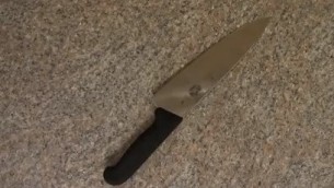 صورة توضيحية لسكين (لقطة شاشة من YouTube)