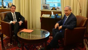 رئيس الوزراء بينيامين نتنياهو يلتقي بنظيره الفرنسي، مانويل فالس، في القدس يوم الإثنين، 23 مايو، 2016. (Kobi Gideon/GPO)