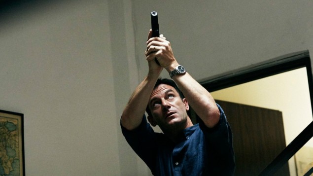 جيسون ايزاك يلعب دور بيتر كونلي في مسلسل "Dig" عام 2015 (NBC Universal via JTA)