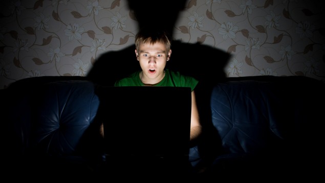 صورة توضيحية لمقرصن معلوماتي (CC BY Johan Viirok, Flickr)