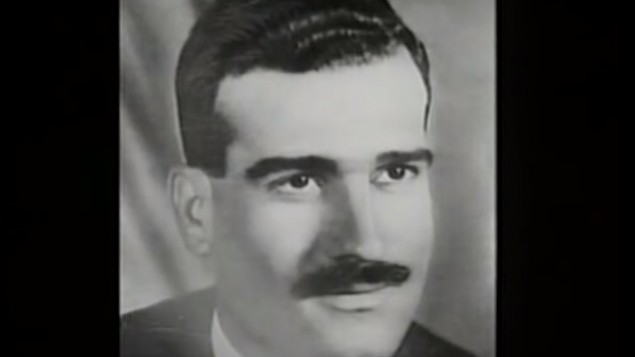 جاسوس الموساد ايلي كوهن، الذي تم اعدامه في سوريا عام 1965 (YouTube screenshot)